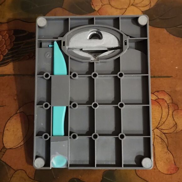 Pillow Box Punch Board - Picture 2 of 2